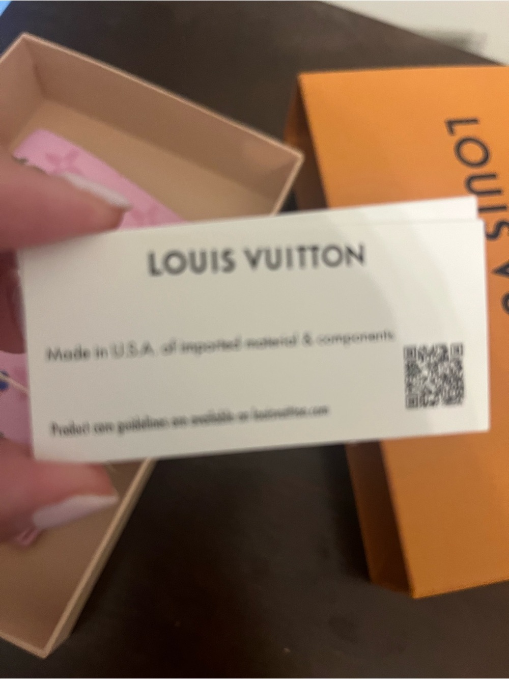 Louis Vuitton Pink Monogram Skateboard passport cover - Picture 9 of 9